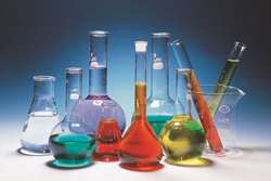 Use of safety and environmental standards are on the agenda of the laboratory network.