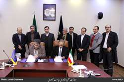 The Contract of Exporting Iranian Knowledge-Based Companies’ Herbal Medicines to South-East Asia Was Signed