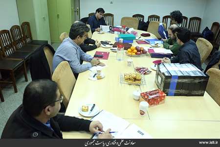 Evaluation of Works Received by Literature Section of Made in Iran 