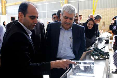 Vice President of Science and Technology Visiting Zanjan’s Knowledge-based Companies 