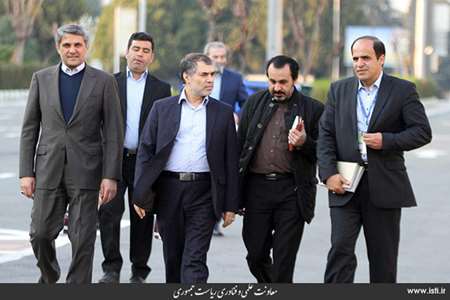 Visit of the 1​2th RoboCup Iran Open Competitions by the Vice President for Science and Technology A 