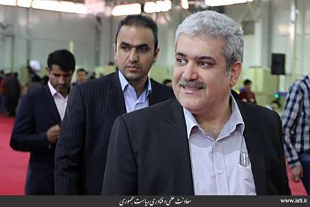 Visit of the 1​2th RoboCup Iran Open Competitions by the Vice President for Science and Technology A 