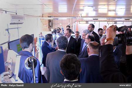 Visit of technological and innovative achievements of Pardis technology park by the vice president f 